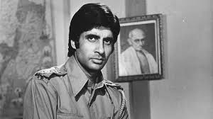 Amitabh Bachchan Success Story: From Rejection to Bollywood Legend image